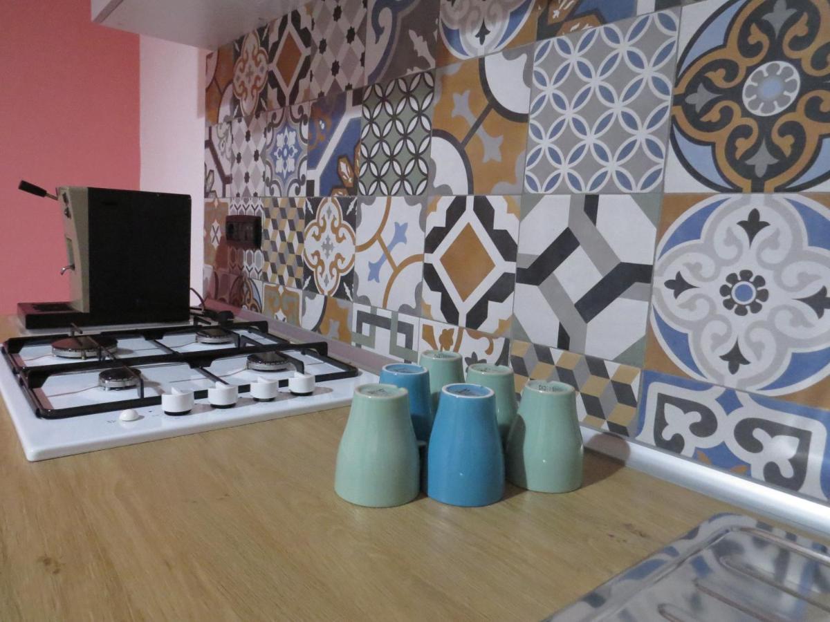 Napolide Acomodação com café da manhã Exterior foto